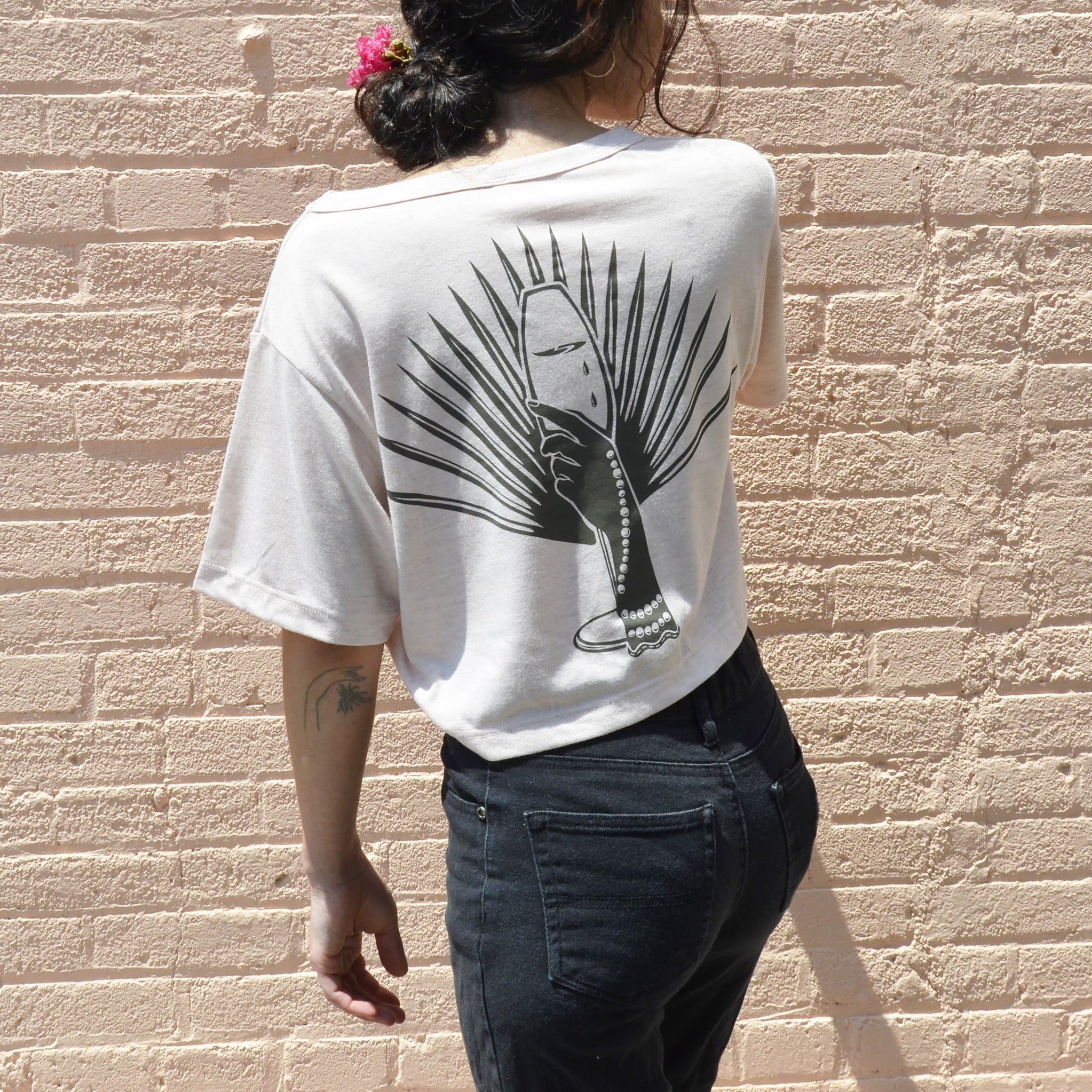 The Pearl Cropped Tee