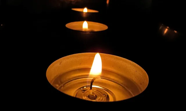 Preserves Candle